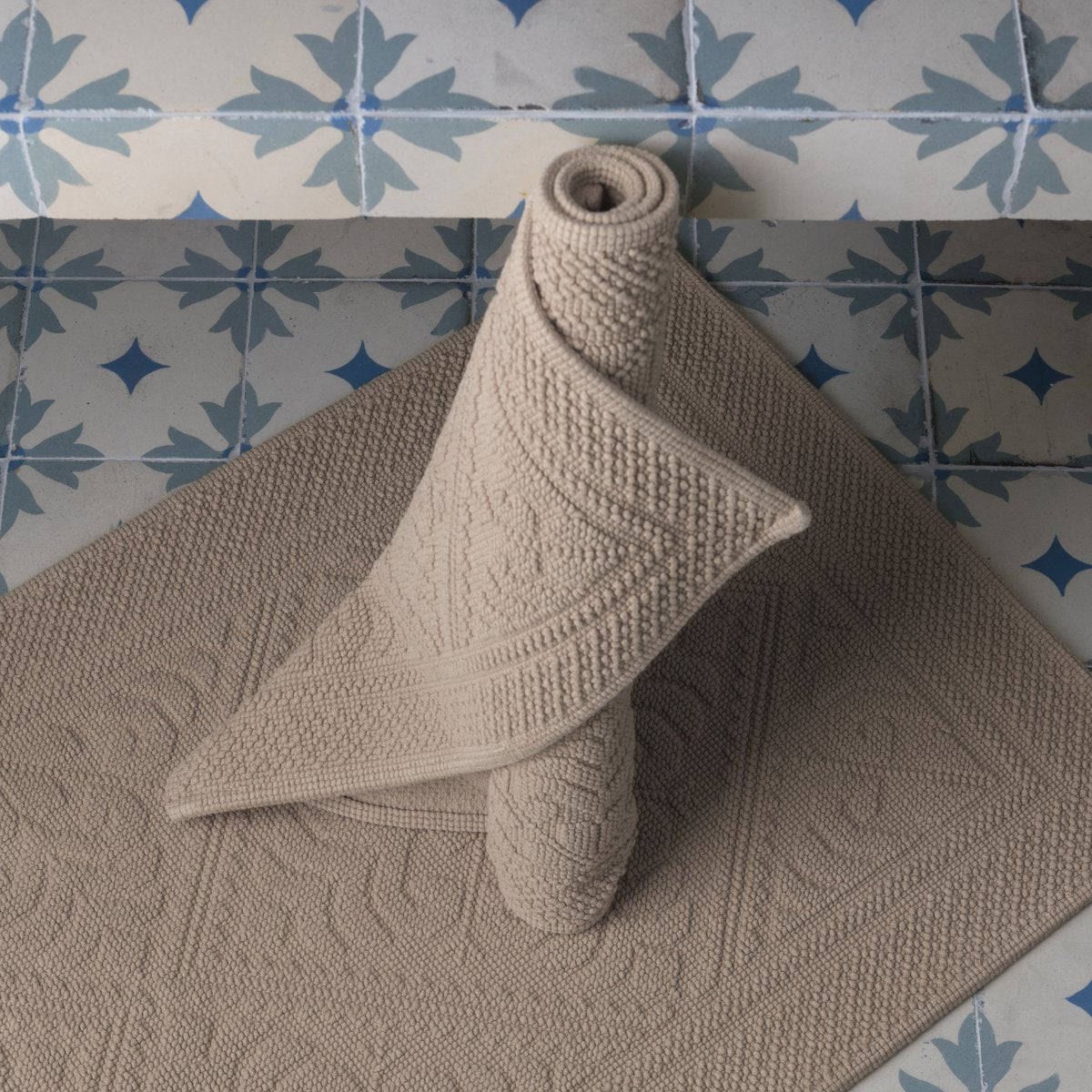 ENZO - Tapis de bain LIN - 54 x 110 cm