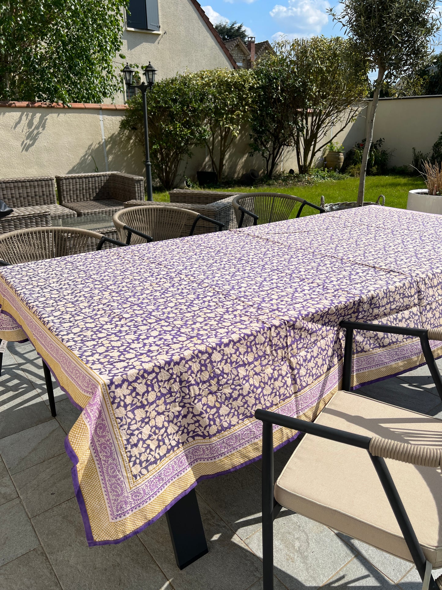 JAYA - Nappe indienne à imprimé floral Violine - 170 x 250 cm
