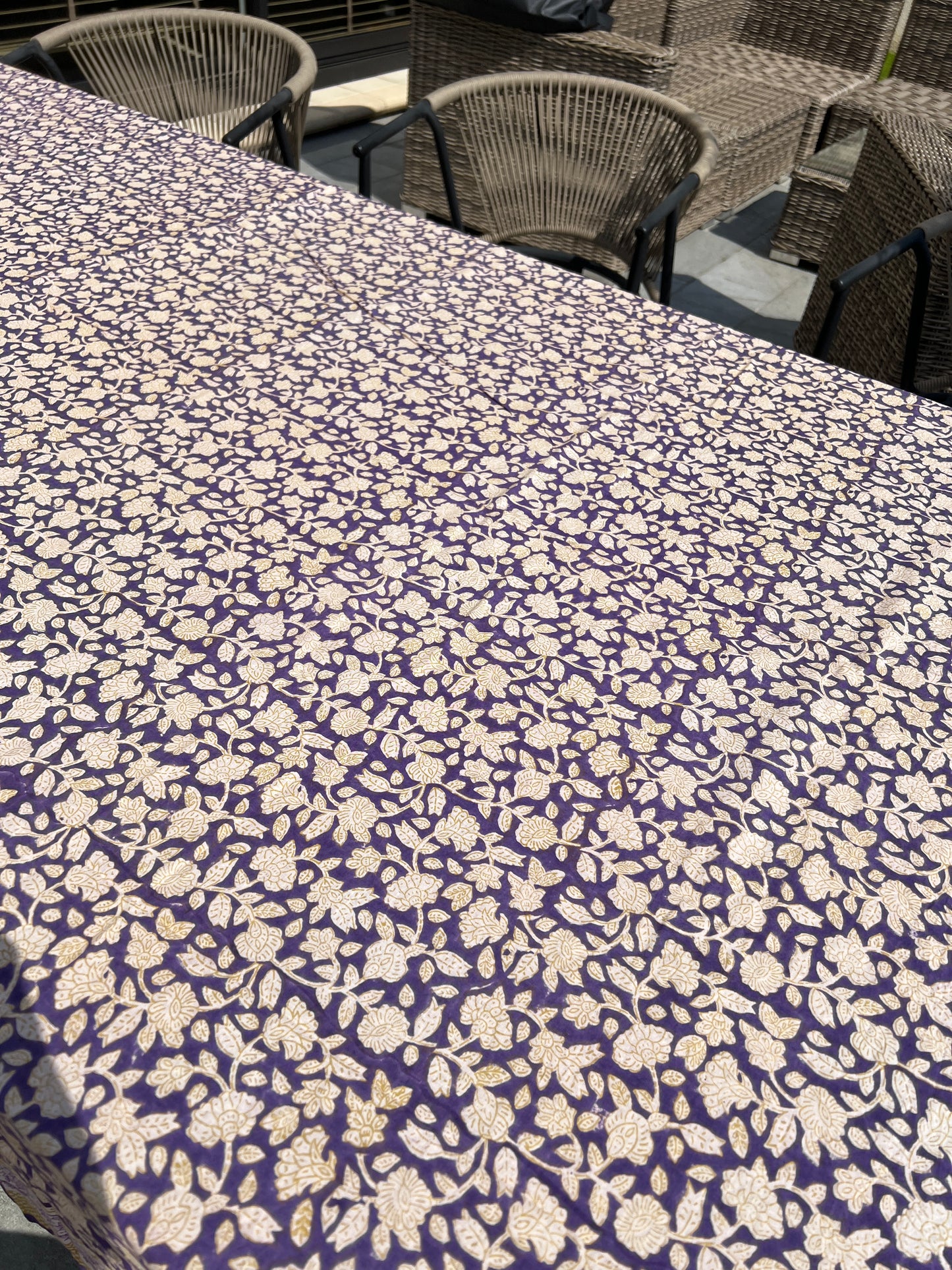 JAYA - Nappe indienne à imprimé floral Violine