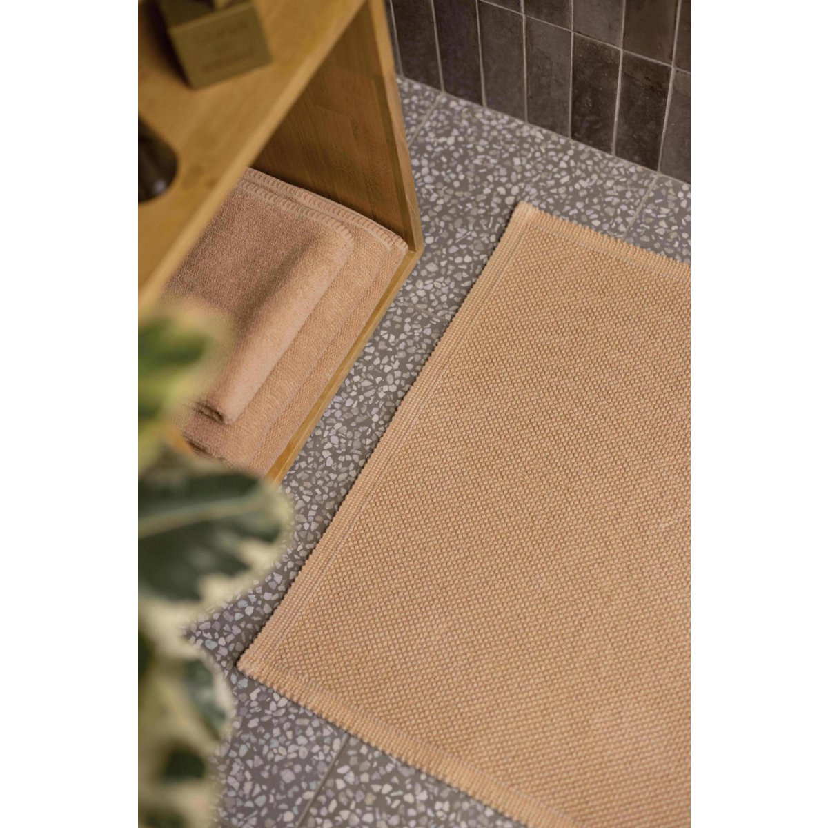 ETIA - Tapis de bain LATTE - 54 x 110 cm