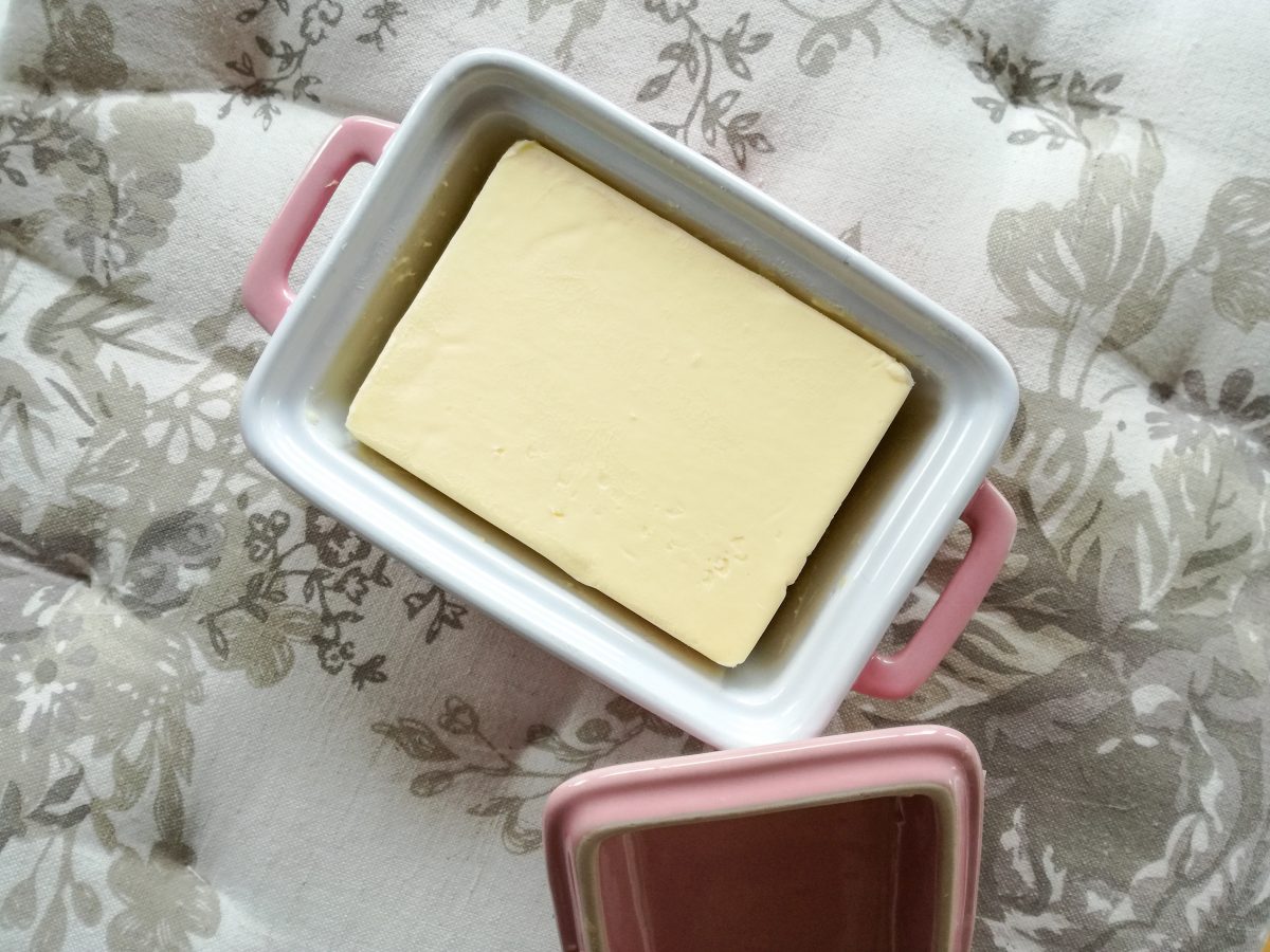 Beurrier bleu pastel à pois