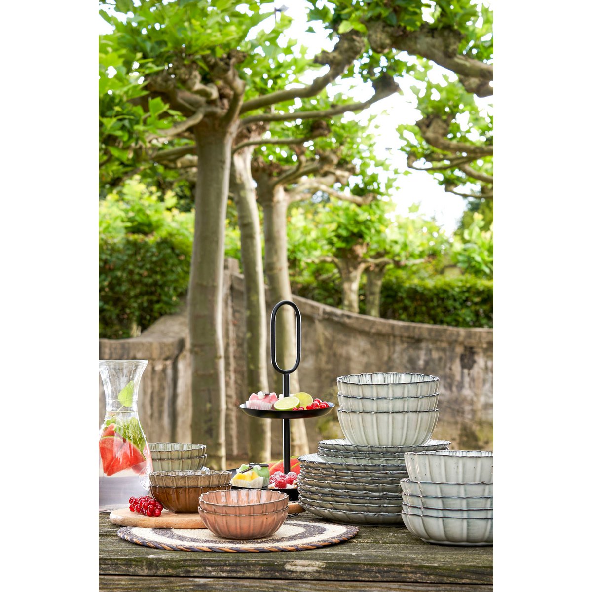 RAMA - Petit plateau rond 2 étages - H36 x Ø28 cm - Métal - Noir