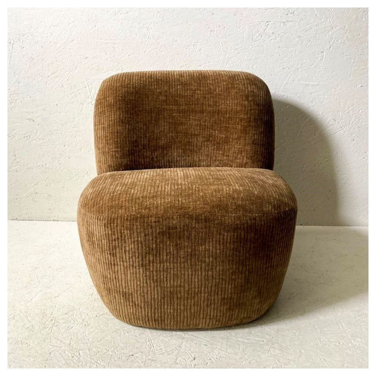 BELLE RIVE Fauteuil velours marron