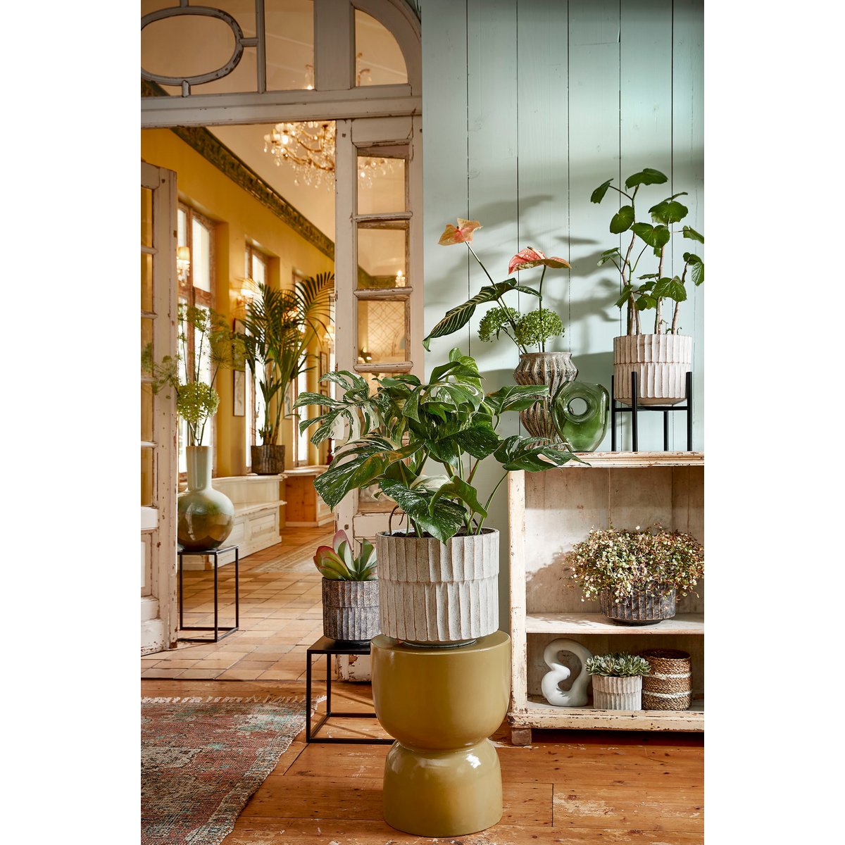 STAGE- Table d'appoint Ciment Jaune - H45 x Ø35 cm