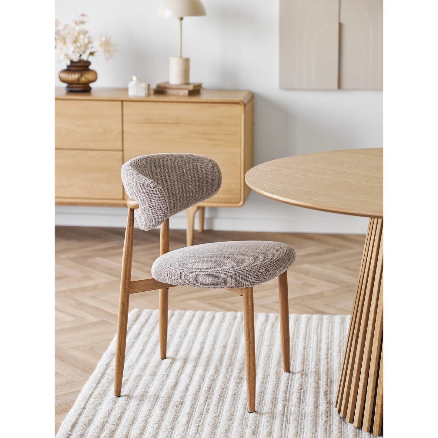 LEVANTO Chaise beige pieds métal couleurs chêne