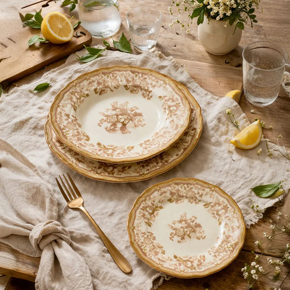 FAUSTINE Assiette creuse 22 cm en porcelaine miel