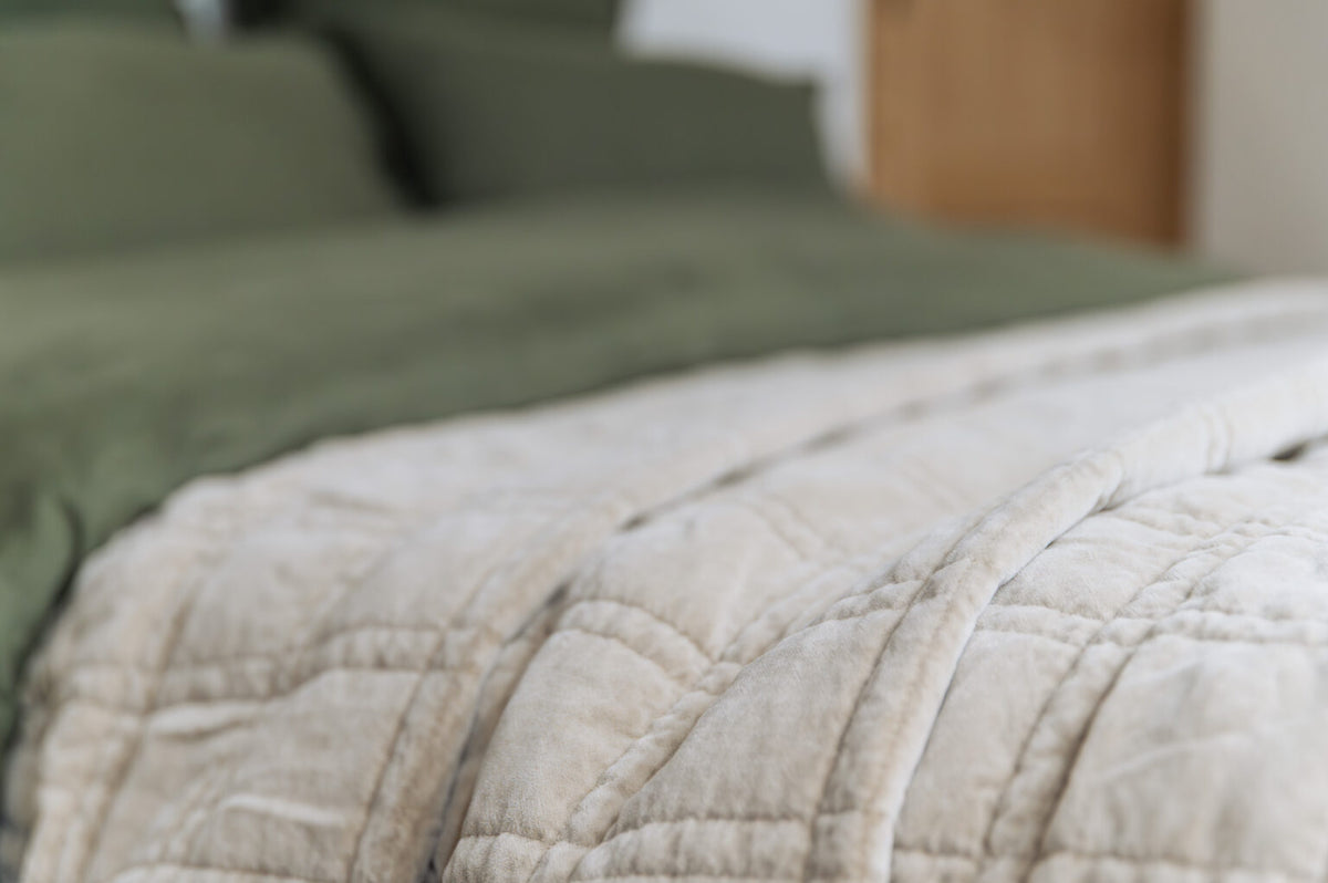 JULES Couvre-lit velours coton matelassé - Argile