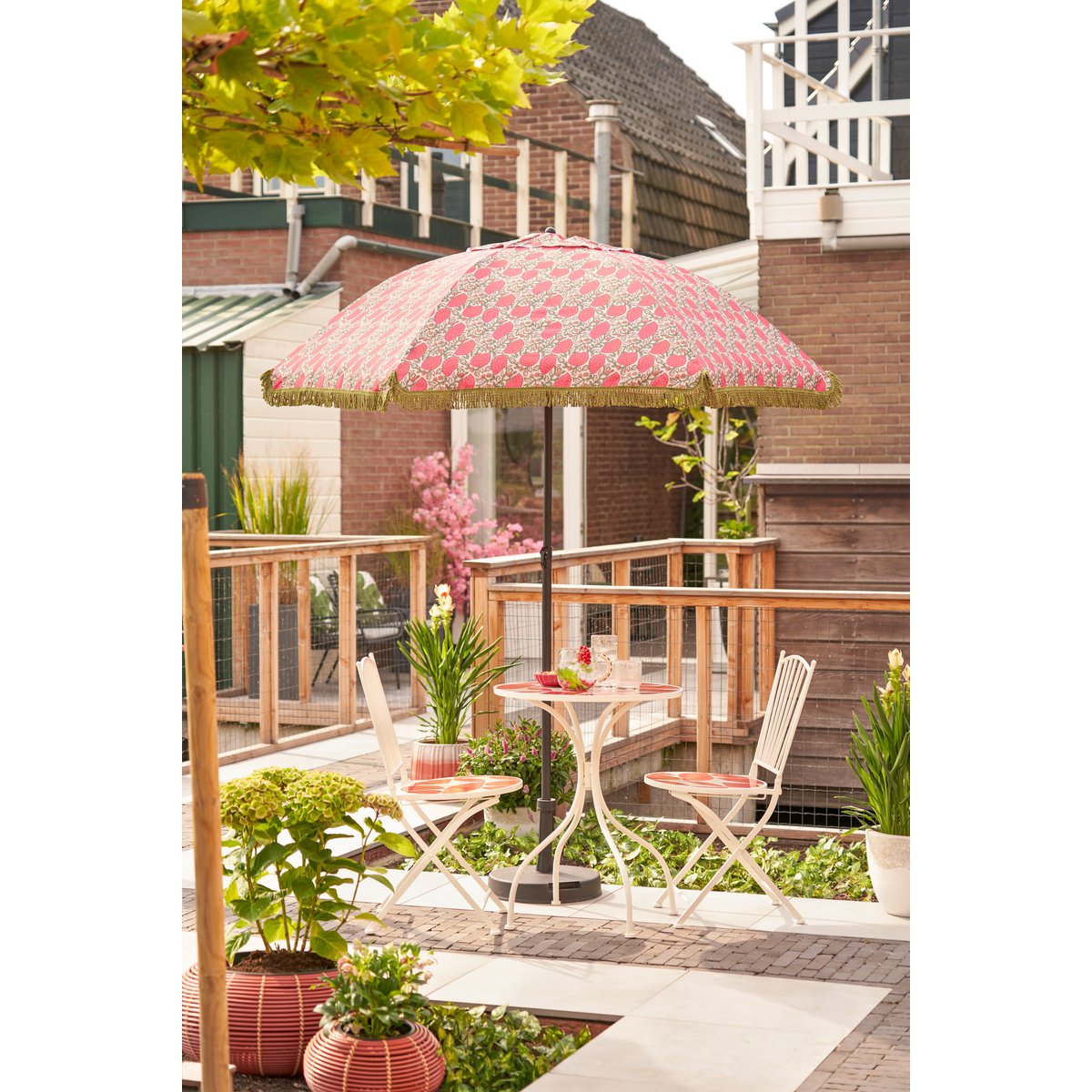 MITCHELL Parasol - H238 x Ø220 cm - Fuchsia