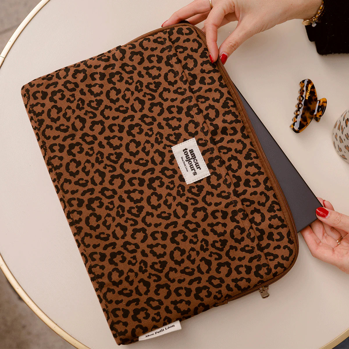Housse d'ordinateur LEOPARD foncé